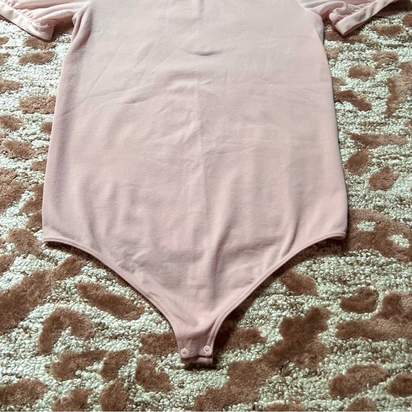 Wolford Light Pink Puff Sleeve Bodysuit – Size M - Picture 5 of 7